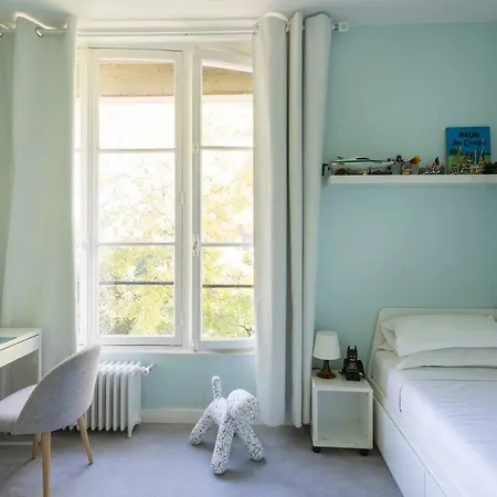 Said By Onefinestay Paris
